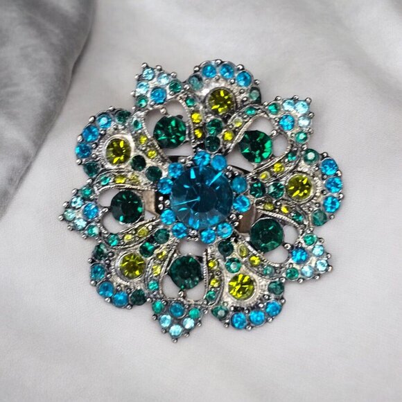 Womens Size 7 Flower Statement Cocktail Ring‎ Blue Green Gunmetal Silver Chunky - Picture 1 of 16